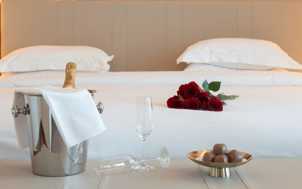 Valentine’s Dinner με την Αποστολία Ζώη στο Hyatt Regency Thessaloniki