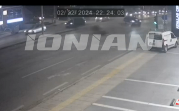 Βίντεο ντοκουμέντο: Η στιγμή του τροχαίου στην Πάτρα με τους δύο νεκρούς νεαρούς