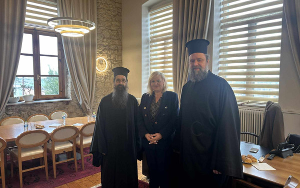 Χαλκιδική: Η Αναστασία Χαλκιά συναντήθηκε με τον Μητροπολίτη Φιλόθεο (φωτ.)