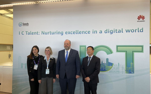 Πρωτοψάλτης - ΔΥΠΑ: Ερχεται νέο πρόγραμμα κατάρτισης εργαζομένων στην Τεχνητή Νοημοσύνη