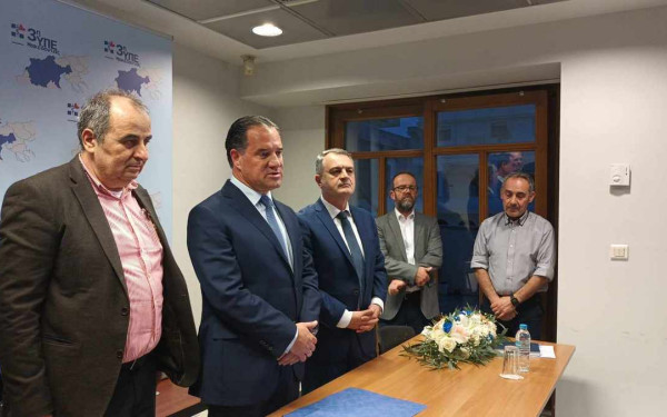 Θεσσαλονίκη-Αδ. Γεωργιάδης: Ριζικές ανακαινίσεις στα Κέντρα Υγείας - Ξεκινούν από το Παπαγεωργίου τα απογευματινά χειρουργεία