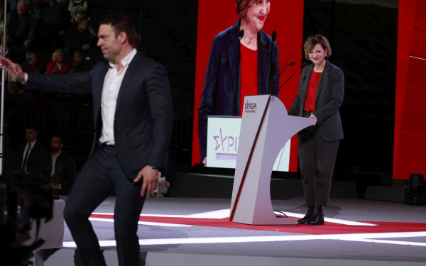 O. Γεροβασίλη: «Το κόμμα απειλείται ανοιχτά από την πλευρά Κασσελάκη»