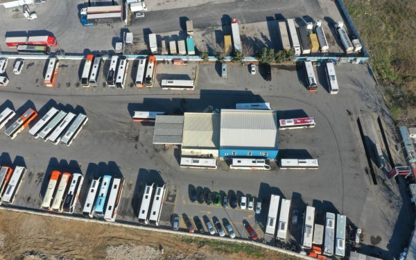 ΟΣΕΘ: Αύξηση 32% στις επικυρώσεις εισιτηρίων στην αστική συγκοινωνία - Σε ακόμα 25 γραμμές είσοδος από την μπροστινή πόρτα