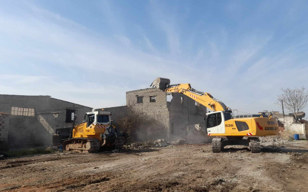 Θεσσαλονίκη: Κατεδαφίζονται τα παλιά βυρσοδεψεία – Έκκληση Τζιτζικώστα να εκδοθεί το ταχύτερο δυνατό το Προεδρικό Διάταγμα για το παραλιακό μέτωπο