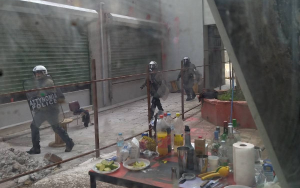 ΑΠΘ: Αναίτια και απρόκλητη χαρακτηρίζει η ΚΝΕ την εισβολή αστυνομικών στη Σχολή Θετικών Επιστημών