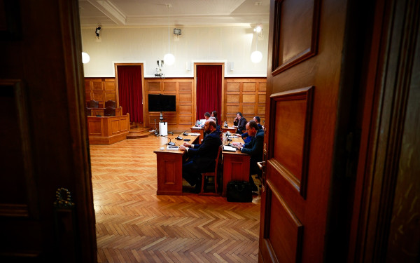 Εξεταστική ΟΠΕΚΕΠΕ: Οι αντιδράσεις των κομμάτων στους ισχυρισμούς του «Φραπ΄΄ε»