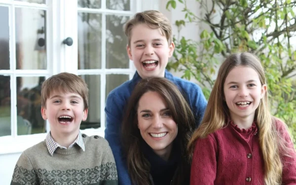 Η πρώτη φωτογραφία της Κέιτ Μίντλετον μετά την εγχείρηση