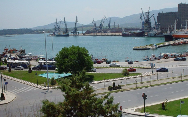 Επιτρέπεται και πάλι το κολύμπι στις παραλίες του Βόλου - «Καθαρά και κατάλληλα τα νερά» λέει το λιμεναρχείο