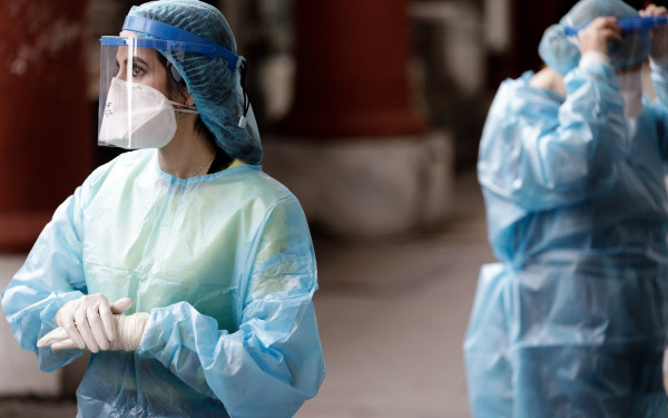 ΕΟΔΥ: Οδηγίες προφύλαξης από τη μηνιγγίτιδα