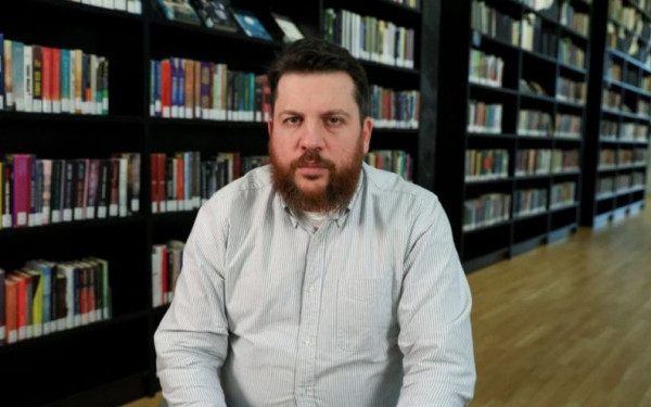 Λιθουανία: Επιτέθηκαν με σφυρί σε συνεργάτη του Ναβάλνι - «Ήθελαν πραγματικά να με κάνουν σνίτσελ» (βίντεο)