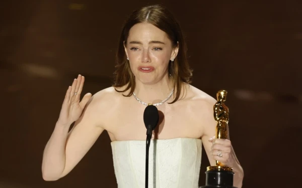 Όσκαρ 2024: Τέσσερα βραβεία για το «Poor Things» του Λάνθιμου - Μεγάλος νικητής το «Οπενχάιμερ» (βίντεο, φωτ.)