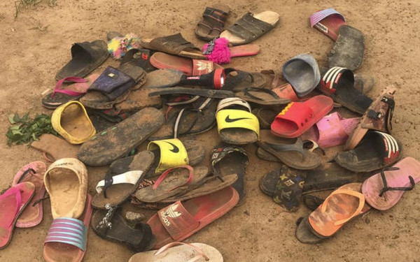 Σοκ στη Νιγηρία: Ένοπλοι απήγαγαν δεκάδες μαθητές από σχολείο και εξαφανίστηκαν στη ζούγκλα