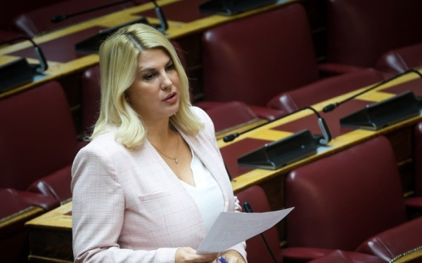 Ρ. Θρασκιά: Στη Βουλή το θέμα για τον επαναχαρακτηρισμό οικοπέδου ως χώρου σχολικής στέγης στον Δήμο Θεσσαλονίκης