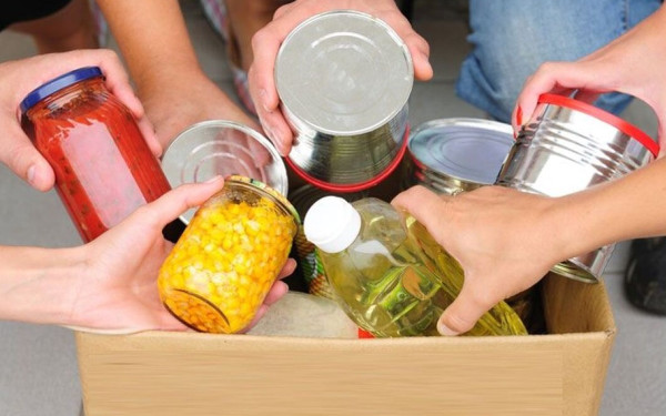 Συλλογή τροφίμων και φαρμάκων για τις κοινωνικές δομές του Δήμου Παύλου Μελά