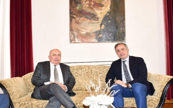 Θεσσαλονίκη: Συνάντηση του ΥΜΑΘ Στ. Κωνσταντινίδη με τον πρύτανη του ΑΠΘ Χ.Φείδα