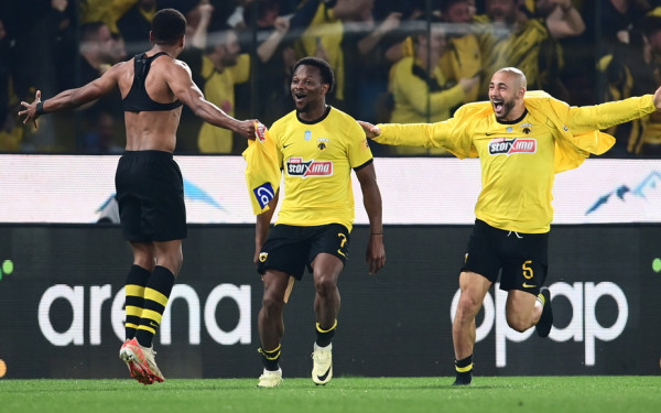 Super League: Η ΑΕΚ «ξέρανε» τον Ολυμπιακό στο 91' (βίντεο)