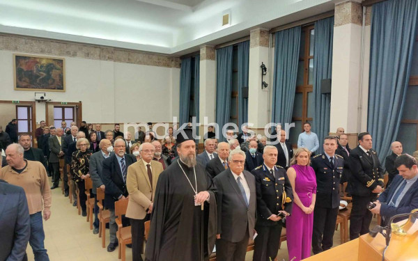 Φιλόθεος: «Χάσκουμε ανοήτως, βλέποντας τον εσκεμμένο διασυρμό της πίστης και της πατρίδας μας» (φωτ.)