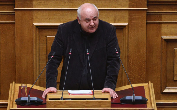 Ν. Καραθανασόπουλος: Έχουν ευθύνες όλοι που, μολονότι δεν υπήρχαν τα αναγκαία συστήματα για την ασφαλή λειτουργία, έλεγαν ότι θα φτάνεις σε 3 ώρες στη Θεσσαλονίκη