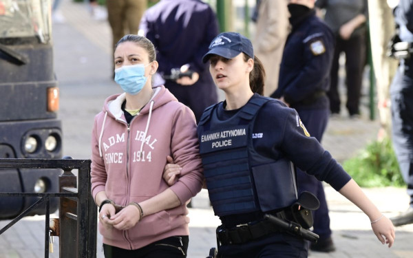 Κολωνός: Έφεση της Εισαγγελίας κατά της αθώωσης της μητέρας της 12χρονης για την μαστροπεία