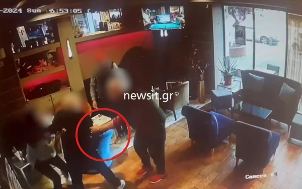 Νέο βίντεο ντοκουμέντο από το μαχαίρωμα στο ουζερί της Θεσσαλονίκης - Η λογομαχία, ο τσακωμός και το επαγγελματικό χτύπημα