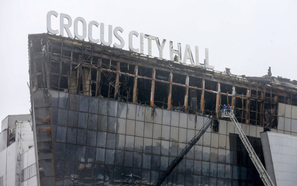 Ρωσία: Δύο παιδιά μεταξύ πολιτών που συνελήφθησαν ή ανακρίθηκαν για διαδικτυακά σχόλια που κρίθηκαν ότι «δικαιολογούν την τρομοκρατία»