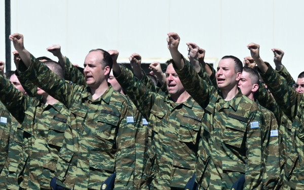 Ορκίστηκε ο Στέφανος Κασσελάκης - Έκλεισε τραπέζι 60 ατόμων στη Θήβα για τα γενέθλιά του (βίντεο, φωτ.) Ορκίστηκε ο Στέφανος Κασσελάκης - Έκλεισε τραπέζι 60 ατόμων στη Θήβα για τα γενέθλιά του (βίντεο, φωτ.)