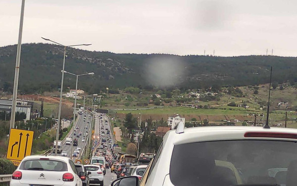 Θεσσαλονίκη: Μετ' εμποδίων η κίνηση στον Περιφερειακό - Ουρές χιλιομέτρων με κλειστή μία λωρίδα, λόγω Flyover