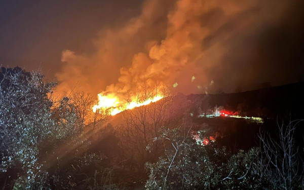 Παραμένουν ενεργές 20 πυρκαγιές - Η εικόνα των φωτιών σε όλη τη χώρα