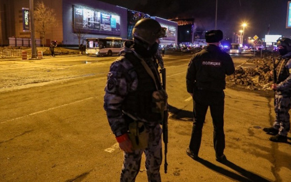 ΗΠΑ και Βρετανία είχαν προειδοποιήσει για την απειλή τρομοκρατικών επιθέσεων στη Μόσχα