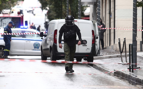 Αττική: Εντοπίστηκε ύποπτο αντικείμενο στην Κυψέλη - Το Τμήμα Εξουδετέρωσης Εκρηκτικών Μηχανισμών στο σημείο