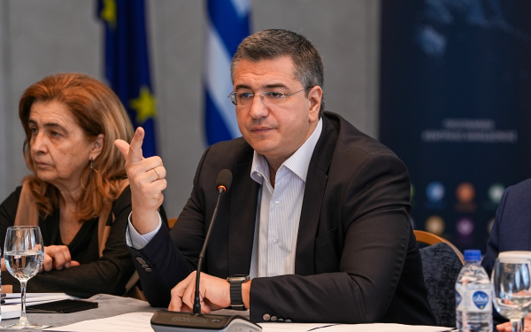 Τζιτζικώστας: Ψήφος εμπιστοσύνης στην Κεντρική Μακεδονία η επιλογή στο πρόσωπο μου για τη θέση του Έλληνα Επίτροπου Τζιτζικώστας: Ψήφος εμπιστοσύνης στην Κεντρική Μακεδονία η επιλογή στο πρόσωπο μου για τη θέση του Έλληνα Επίτροπου