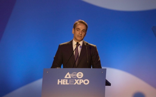 Σε ρυθμούς ΔΕΘ η κυβέρνηση