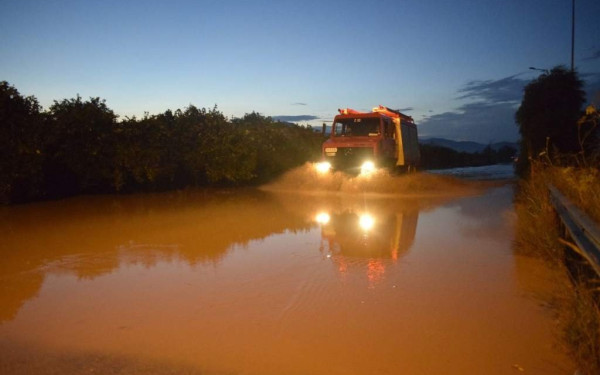 Σώθηκαν μετά από 10 και πλέον ώρες τρεις άνδρες στον Αλμυρό Βόλου