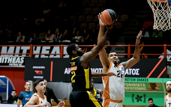 Μπάσκετ: Μπλακ-άουτ στο δεύτερο ημίχρονο και συντριβή του Άρη στην Πάτρα (βίντεο)