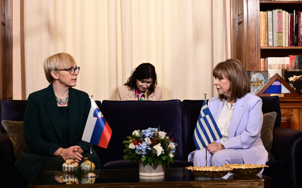 Κ. Σακελλαροπούλου προς την Πρόεδρο της Σλοβενίας: Οι χώρες μας ασπάζονται τις κοινές ευρωπαϊκές αξίες