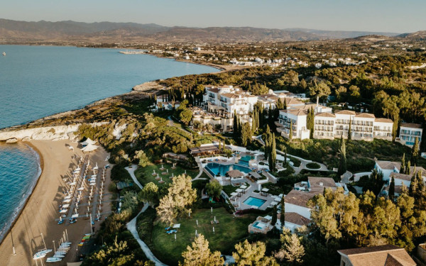 Τhanos Hotels: Ο Κυπριακός όμιλος ανοίγει δέκα ξενοδοχεία στην Ελλάδα