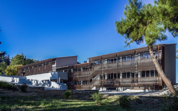 Εlvial: Υποστήριξε την ριζική ανακαίνιση του 'West Hall' του ACT