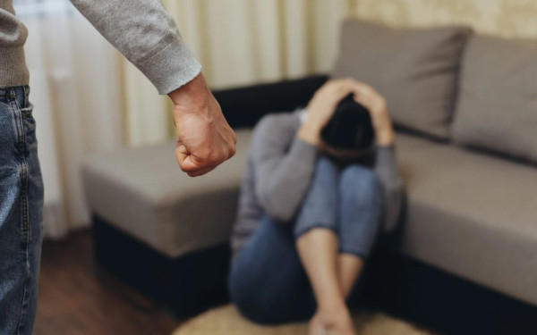 Θέρμη: Συνελήφθη 55χρονος για ενδοοικογενειακή βία και βιασμό της συντρόφου του