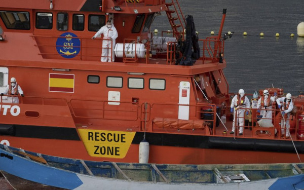 Ισπανία: Τέσσερα πτώματα βρέθηκαν σε σκάφος που έπλεε ακυβέρνητο κοντά στις ακτές στο νοτιοανατολικό τμήμα της χώρας