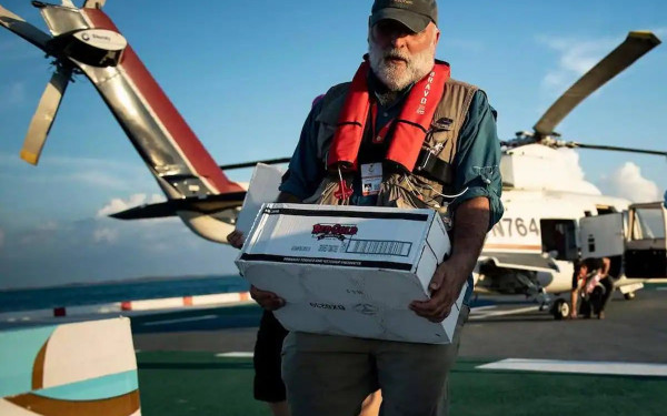 Ο ιδρυτής της World Central Kitchen καταγγέλλει ότι το Ισραήλ στόχευε συστηματικά τα οχήματά της στη Γάζα