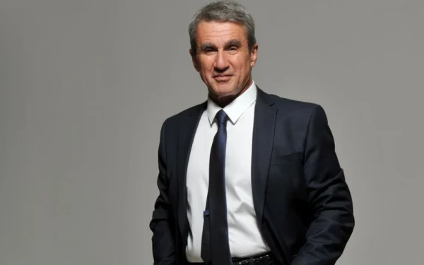 Λοβέρδος για την επίθεση στον Βορίδη: Η βία είναι ντροπή για τη δημοκρατία Λοβέρδος για την επίθεση στον Βορίδη: Η βία είναι ντροπή για τη δημοκρατία