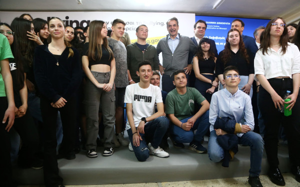 Οι έξι ώρες του Μητσοτάκη στη Θεσσαλονίκη: Τα τσουρέκια, ο ΠΑΟΚ και οι ειδικοί ρόλοι Γκιουλέκα και Τζιτζικώστα