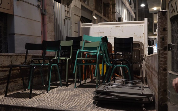 Θεσσαλονίκη: Ο έλεγχος του Αγγελούδη στα τραπεζοκαθίσματα, η σύζυγος και η αδελφή του προέδρου και το σπιτάκι που μετακόμισε. Γράφει ο Σαλονικιός