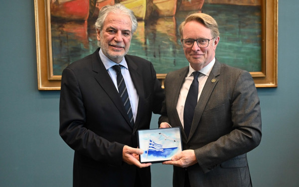 H διαχείριση των μεταναστευτικών ροών, στο επίκεντρο συνάντησης του υπ. Ναυτιλίας  με τον εκτελεστικό διευθυντή του FRONTEX