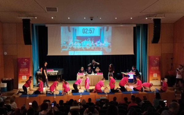 Θεσσαλονίκη: Δεκάδες μαθητές διαγωνίστηκαν στο να... σώζουν ζωές (φωτ.)