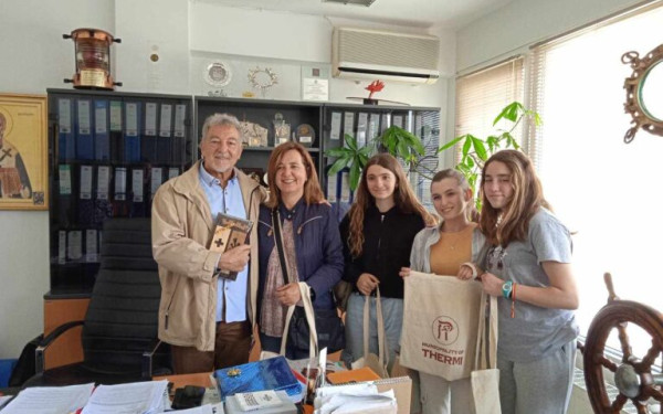 Επίσκεψη μαθητών και εκπαιδευτικών από ευρωπαϊκές χώρες στον δήμαρχο Θέρμης