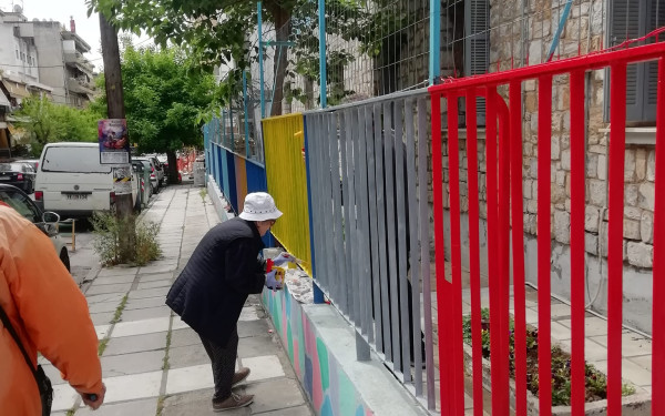 Θεσσαλονίκη: Εξηντάρηδες έδωσαν χρώμα στον παιδικό σταθμό της Τούμπας (φωτ.)