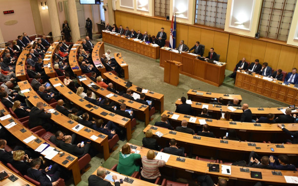 Εκλογές στην Κροατία: Οι συντηρητικοί ήρθαν πρώτοι αλλά χωρίς να εξασφαλίσουν κοινοβουλευτική πλειοψηφία