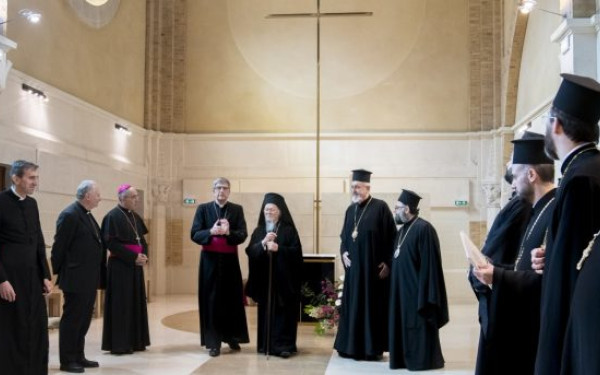 Ο Οικουμενικός Πατριάρχης στον Πρωθυπουργό της Γαλλίας