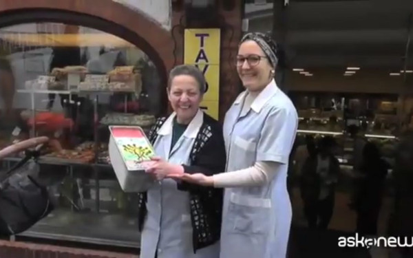 Παγωτατζίδικο στην Ιταλία έφτιαξε γεύση παγωτού... G7 και πουλάει τη μπάλα 5 ευρώ (βίντεο)